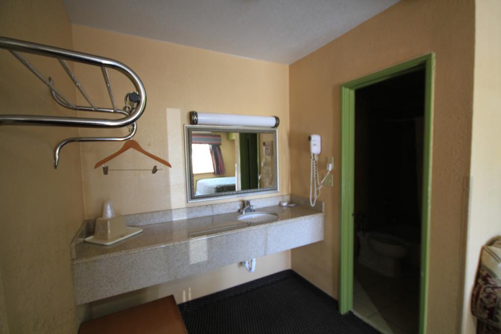 Holiday Terrace Motel Houston Buitenkant foto